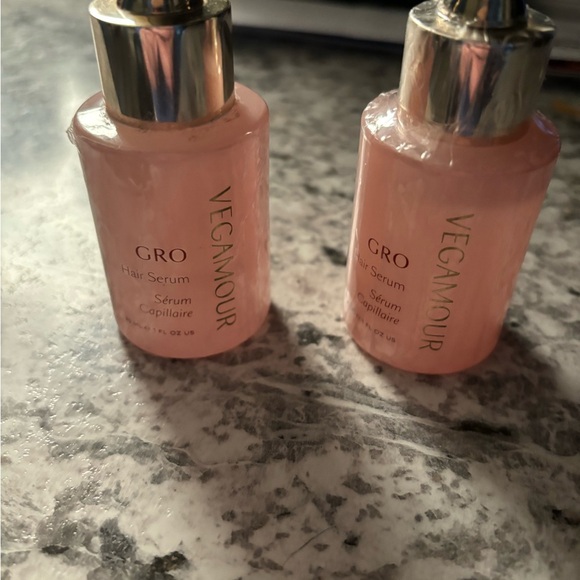 2 new sealed Vegamour bottles - Picture 3 of 3